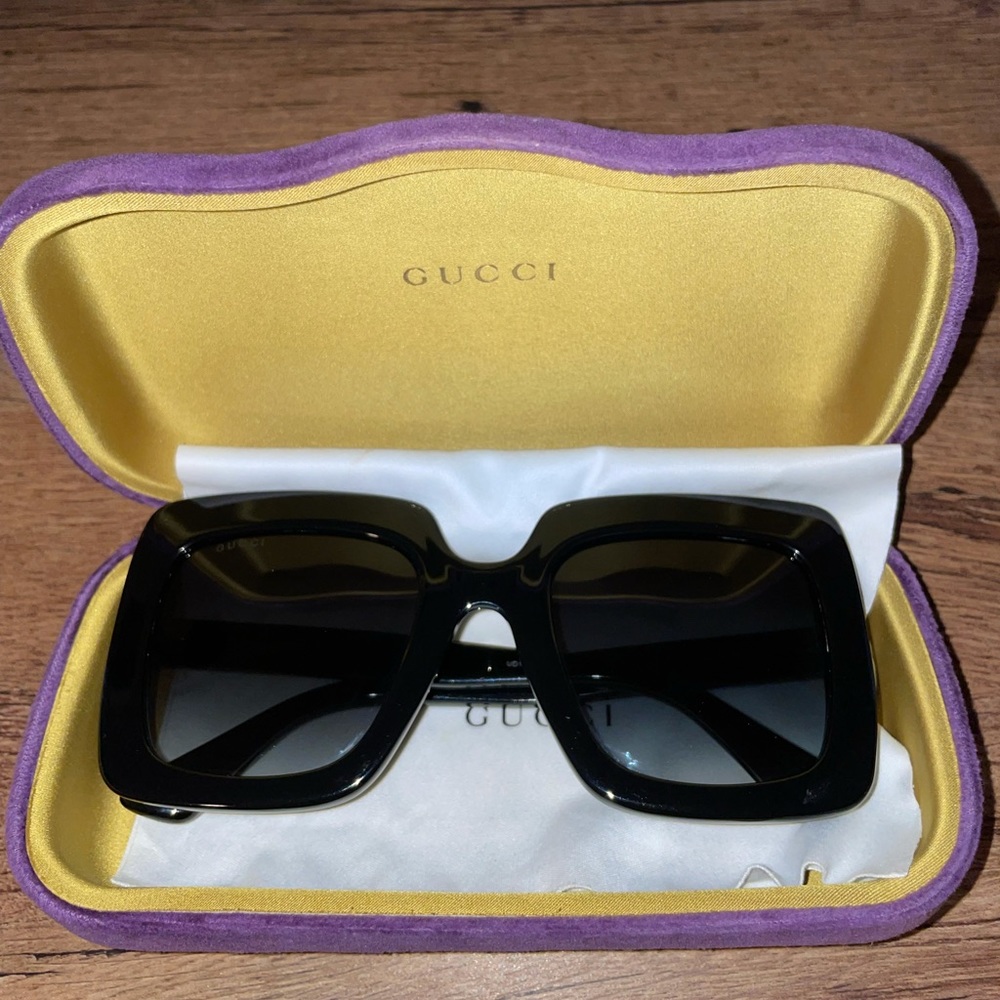 Authentic Gucci sunglasses